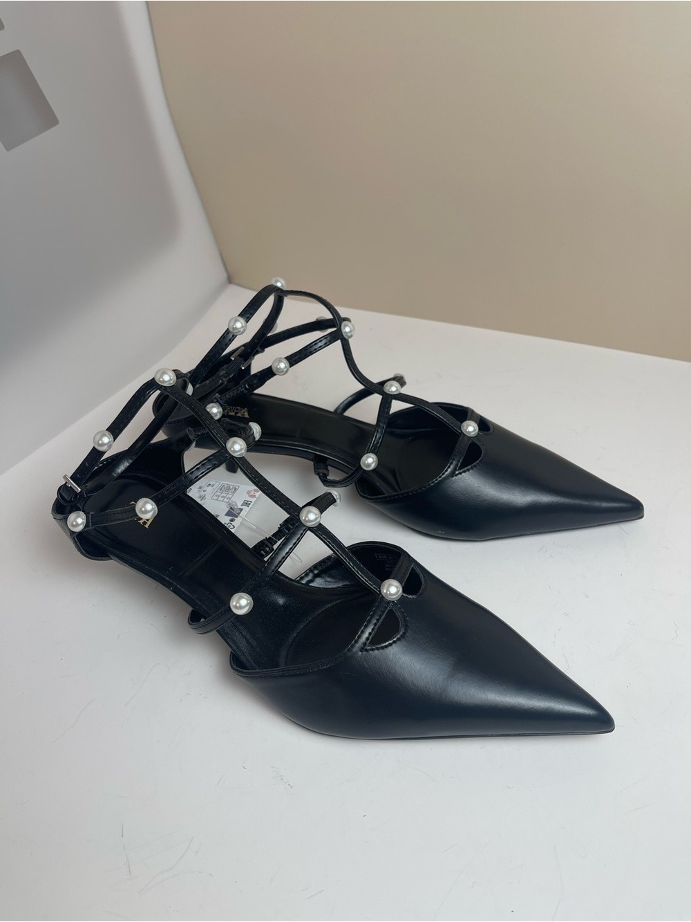 Zara Black Pearl Strappy Kitten Heel Pointed Toe Pumps NWT Size 9 / EUR 40